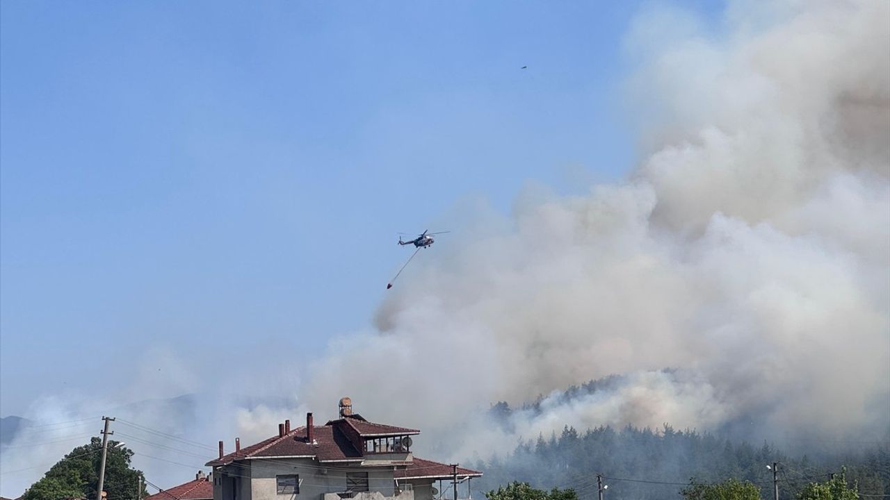 Bursa'da Orhaneli Yangınına Hızla Müdahale