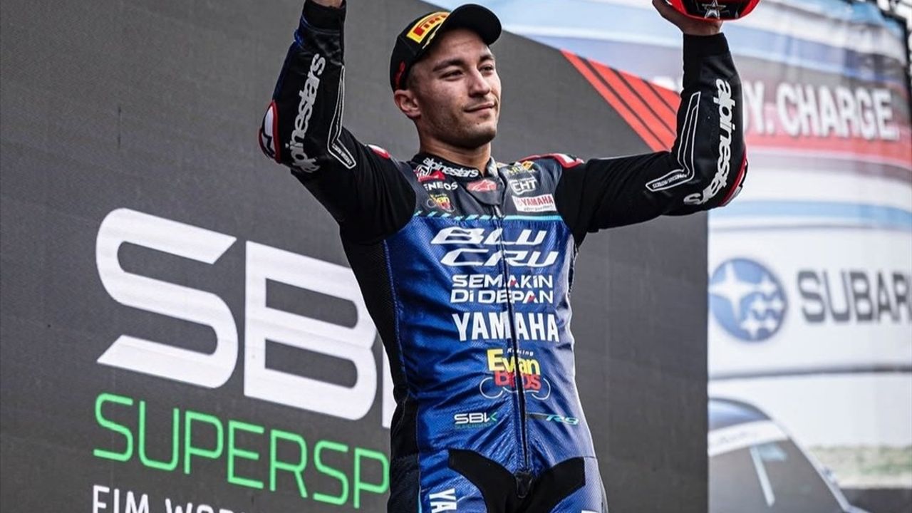 Can Öncü, İtalya'da Supersport Yarışını Kazandı