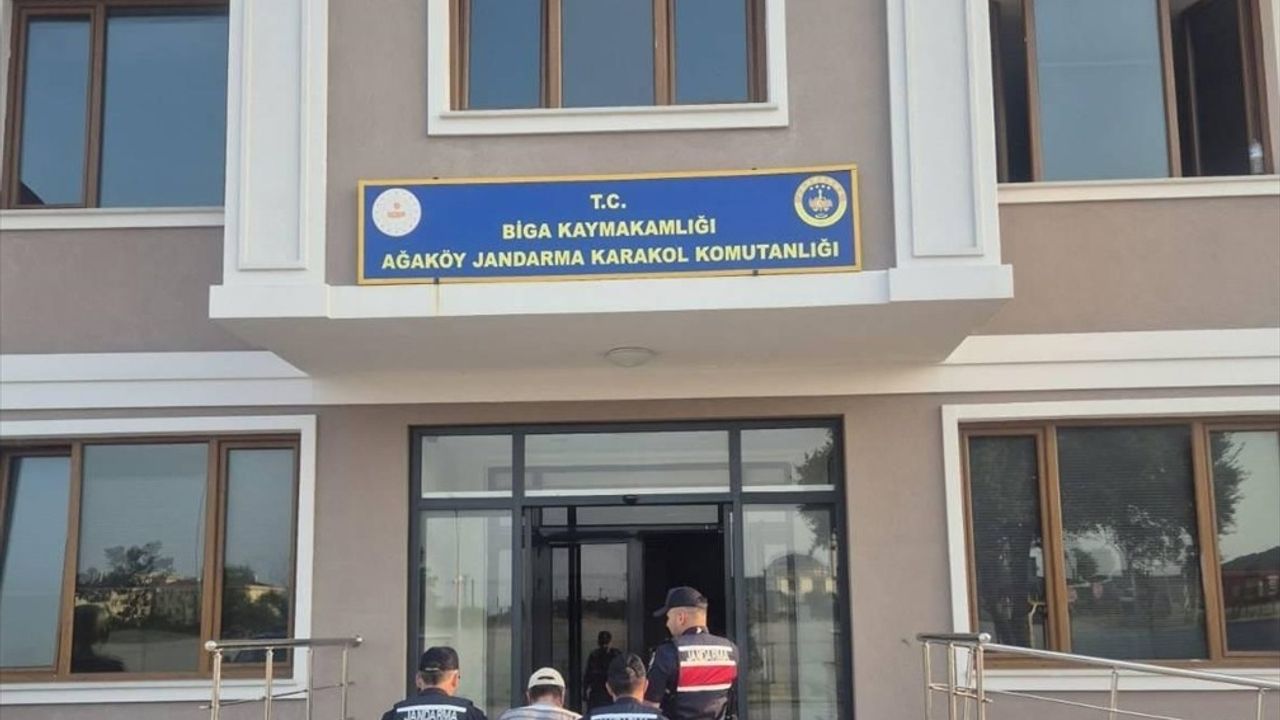 Çanakkale'de Biçerdöver Yangınına Adli İşlem Başlatıldı