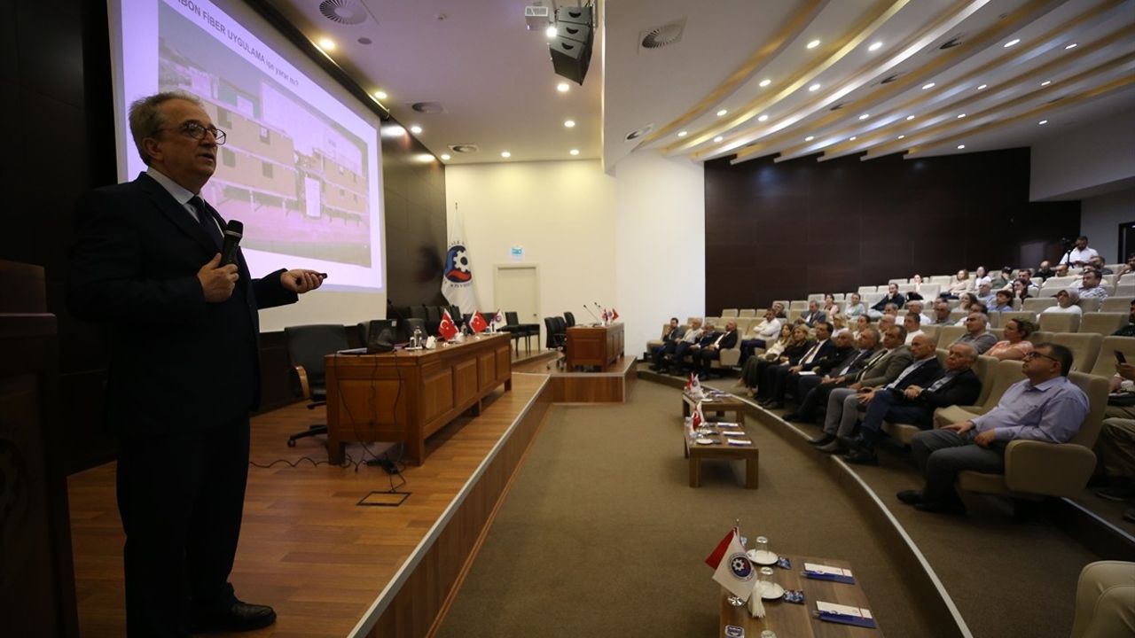 Çanakkale'de Kentsel Dönüşüm Konferansı Gerçekleştirildi