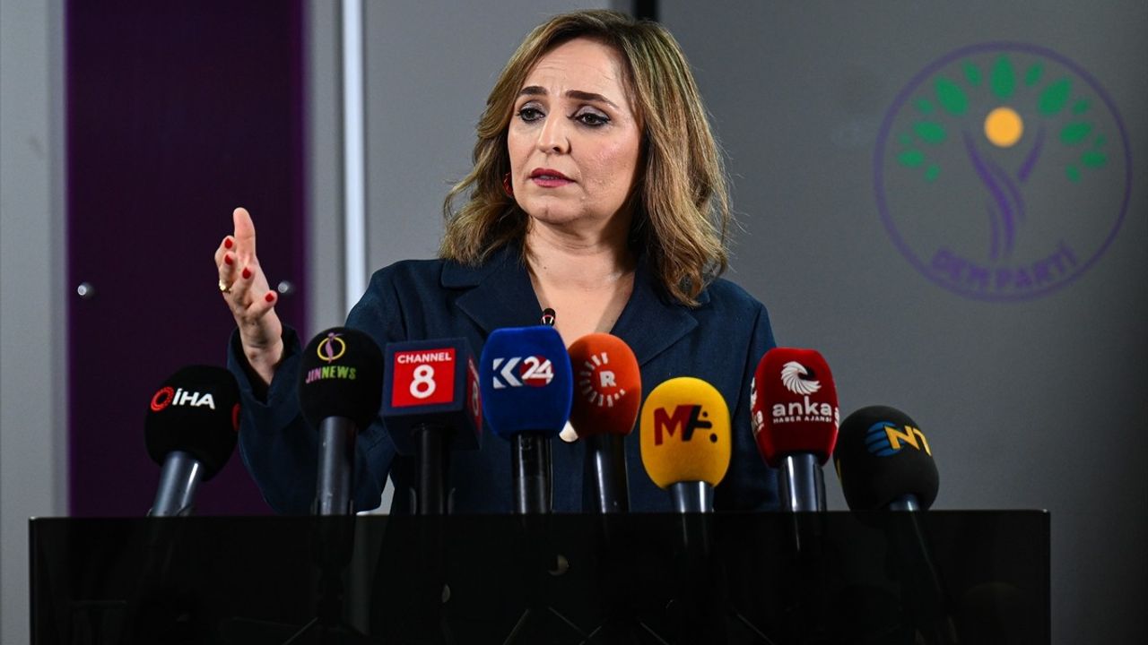 DEM Parti İmralı Ziyareti İçin Hazırlık Yapıyor