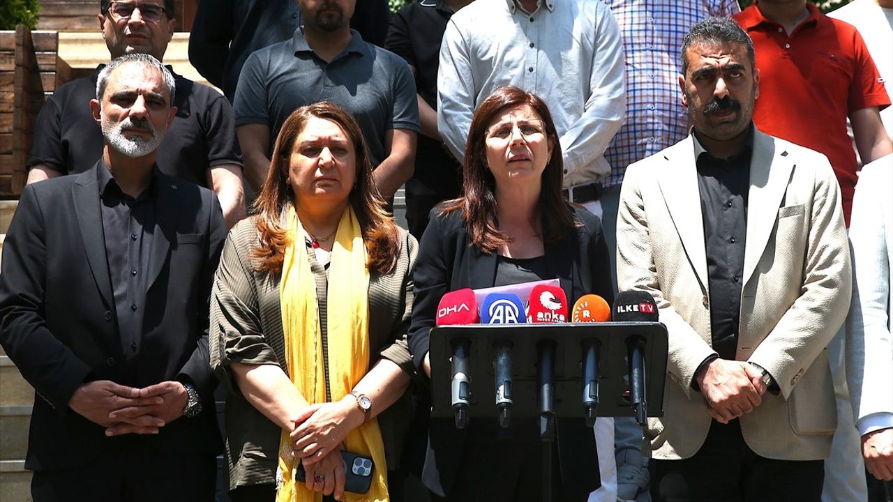 Diyarbakır'daki Yangın: 4 Kişinin Ölümü Üzerine Açıklama