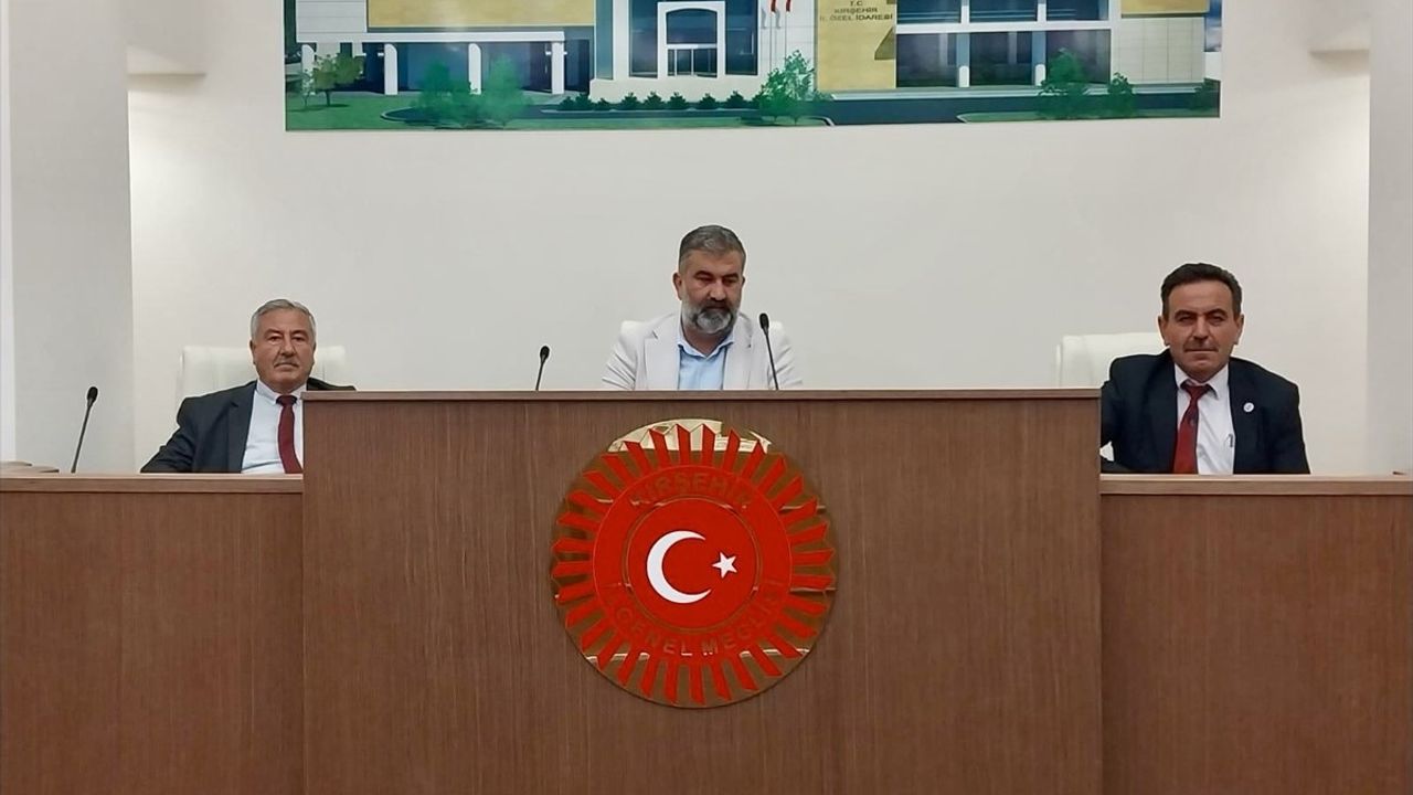 Dr. Sachihiro Omura'nın Anısına Cadde İsimlendirmesi