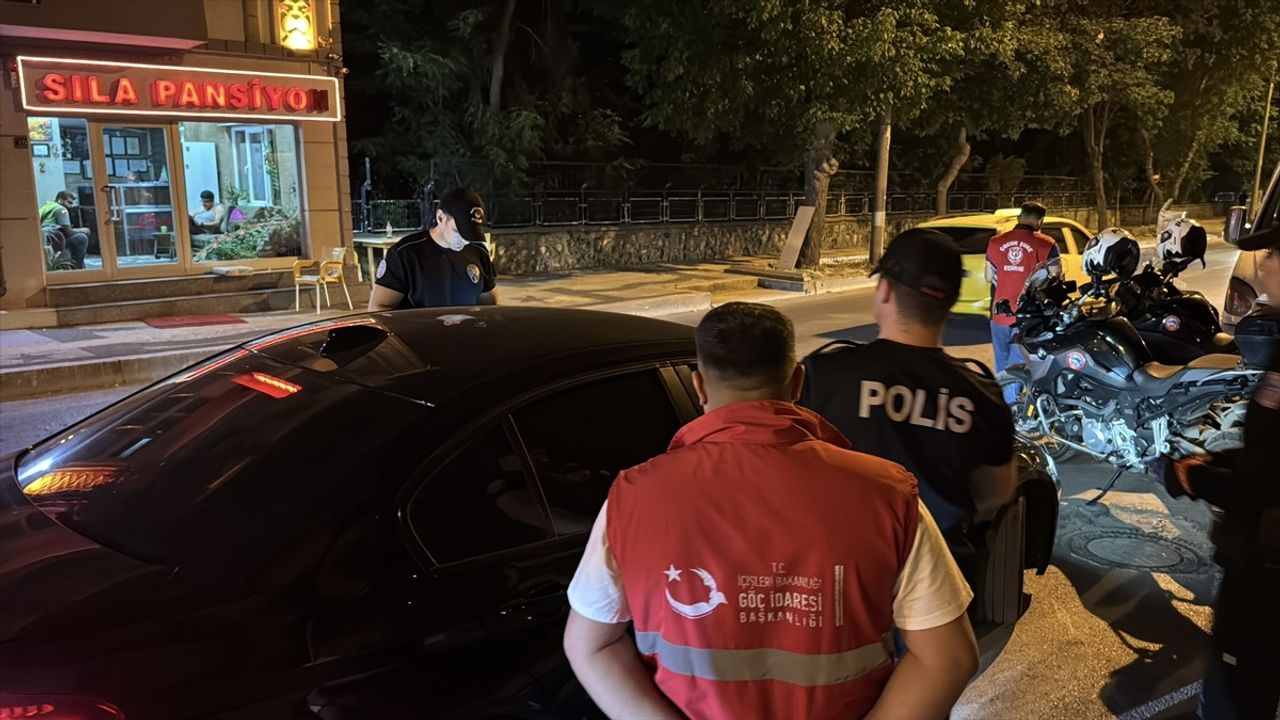 Edirne'de Düzensiz Göçmen Yakalama Operasyonu