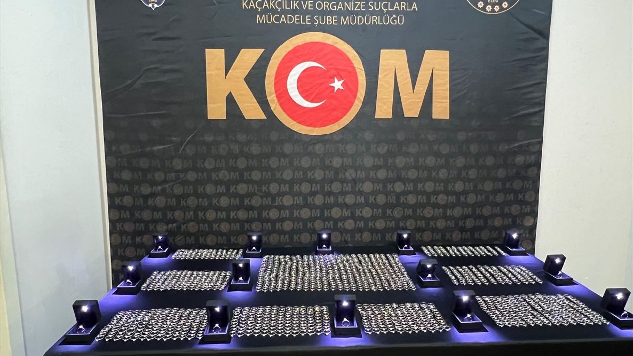 Edirne'de Kaçakçılık Operasyonu: 50 Milyon Lira Değerinde Malzeme Ele Geçirildi