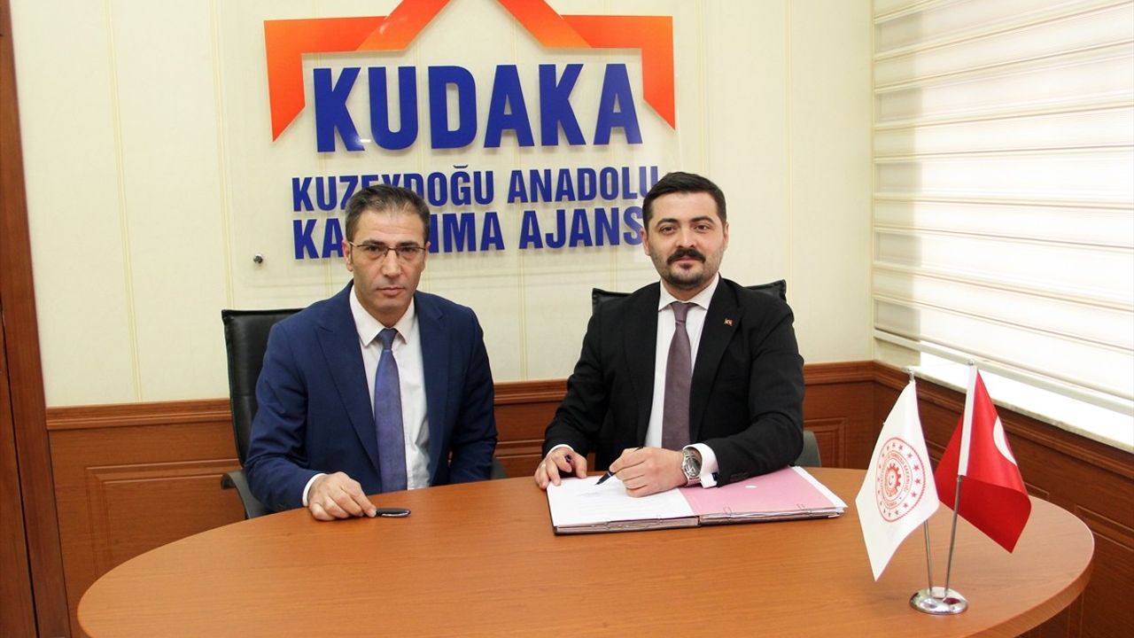 Erzincan'da Yapay Zeka Eğitimi Başlıyor