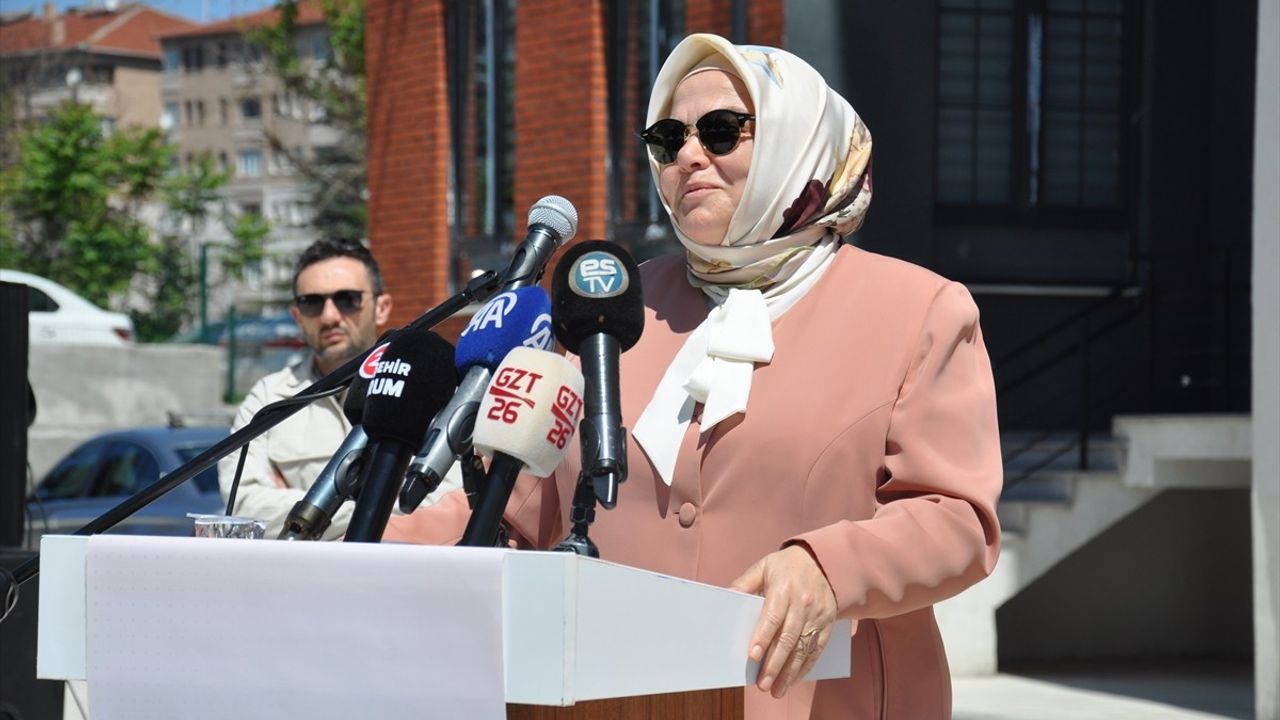 Eskişehir Anadolu İmam Hatip Lisesi Açıldı