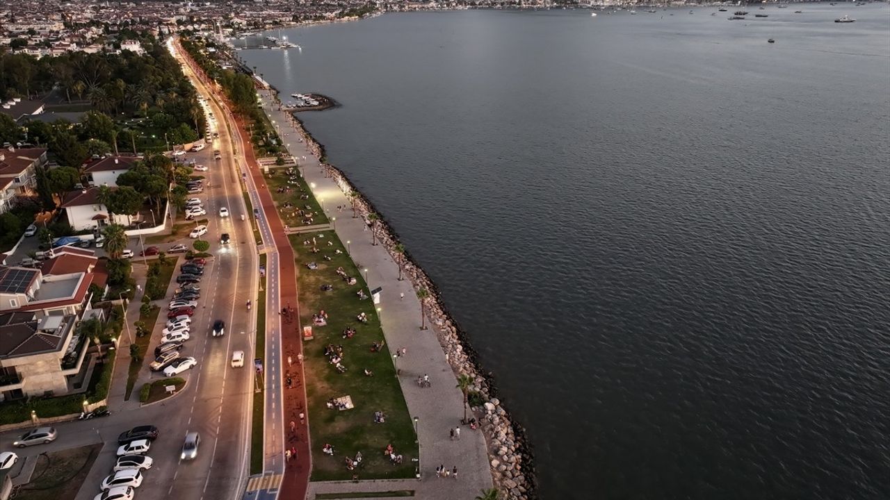 Fethiye Sahilinde Sıcak Hava Etkisi