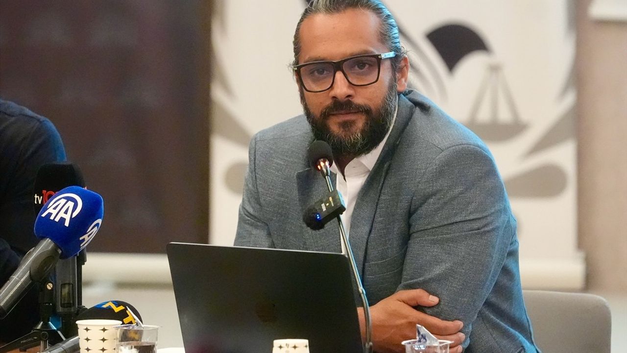 Filistin Halkının Mücadelesinin Meşruiyeti Raporu Tanıtıldı