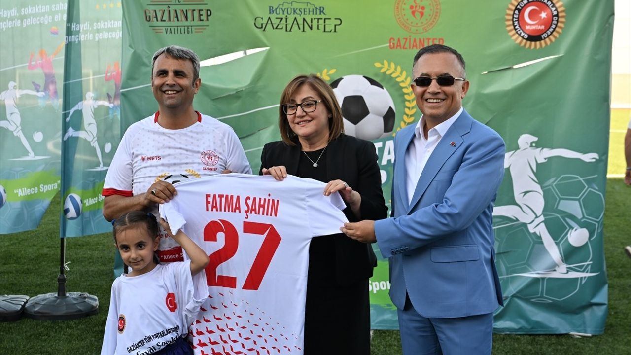 Gaziantep'te Muhtar Cup Futbol Turnuvası Başlıyor