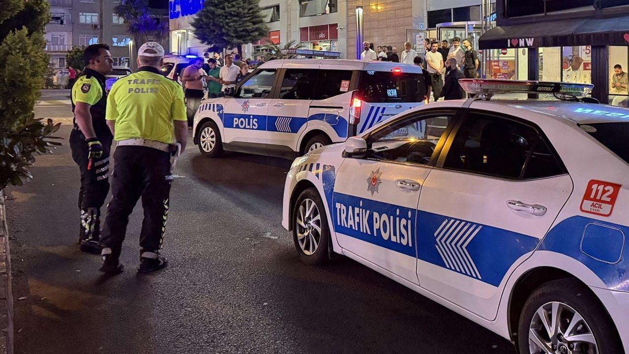 Giresun'da Alışveriş Merkezinde Zehirlenme Şüphesi: 6 Kişiye Müdahale Edildi