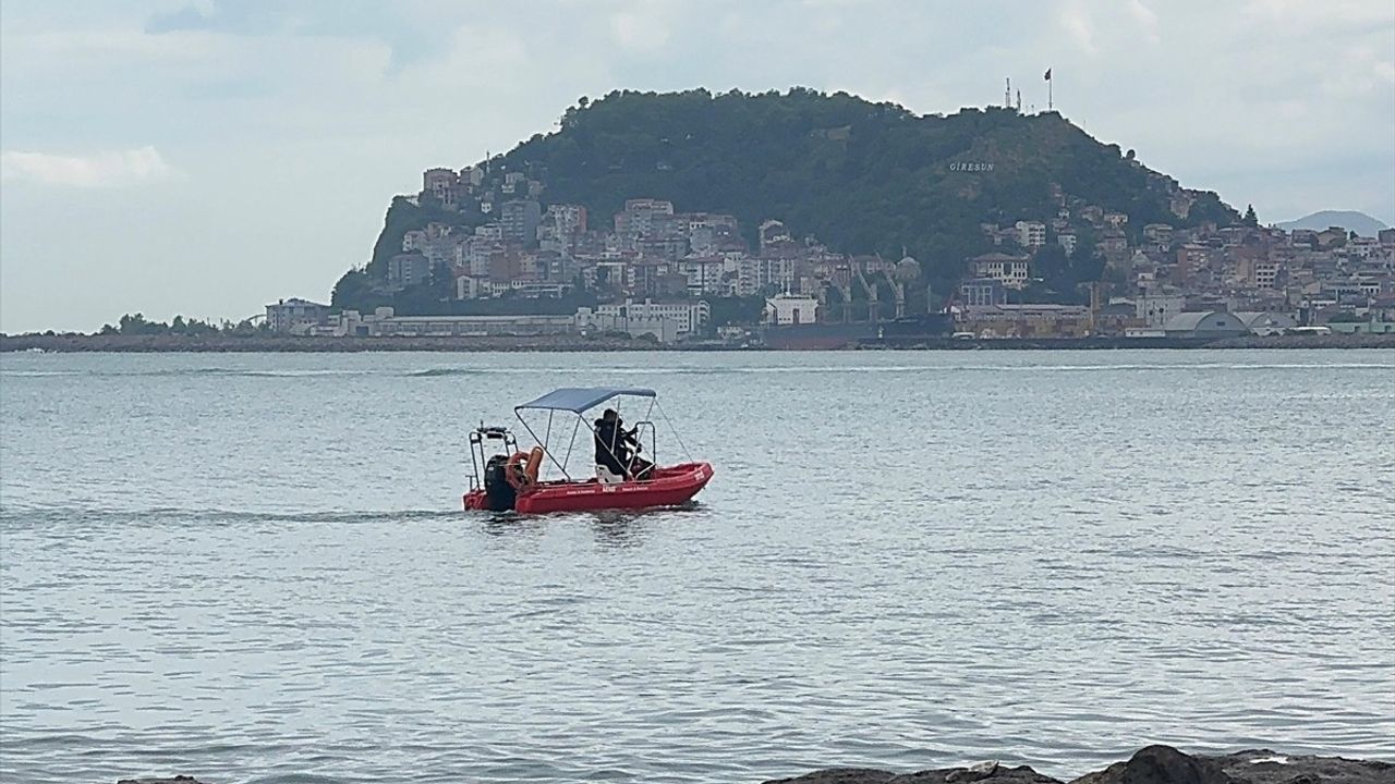 Giresun'da Kaybolan Çocuğun Arama Çalışmaları Devam Ediyor