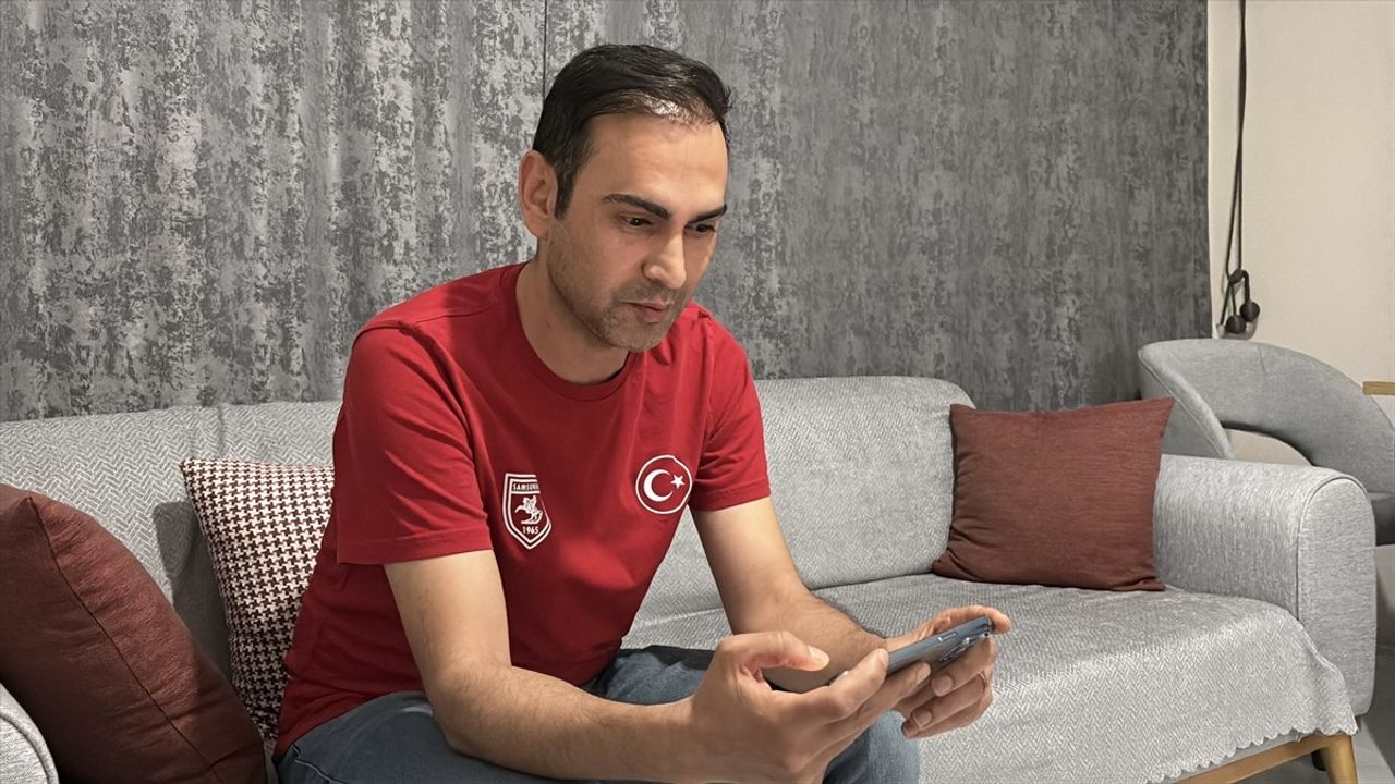 Güvenlik Görevlisi Kediyi Heimlich Manevrasıyla Kurtardı