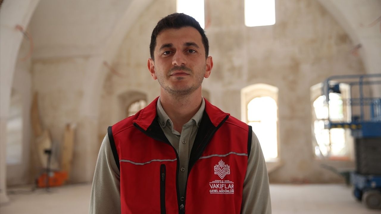 Habib-i Neccar Camisi'nde Restorasyon Çalışmaları Devam Ediyor