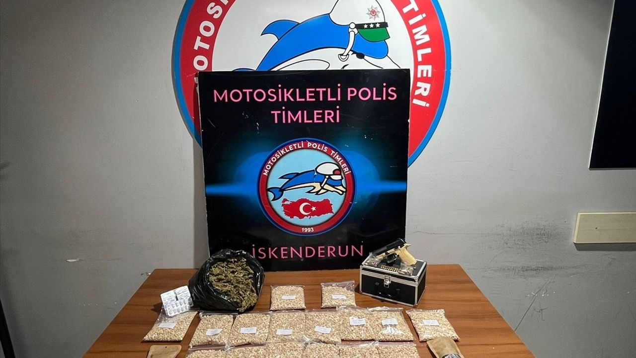 Hatay'da Uyuşturucu Operasyonu: 33 bin 433 Hap Ele Geçirildi