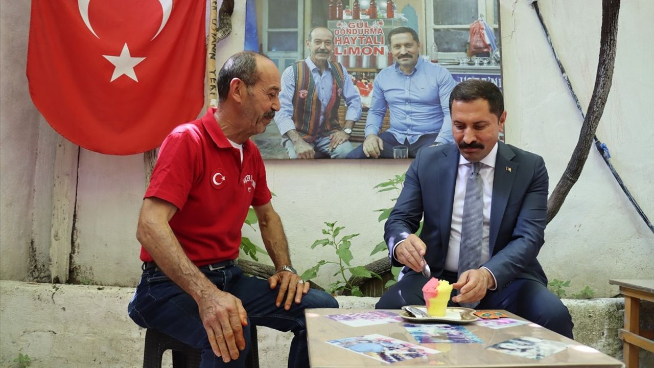 Hatay'daki Uzun Çarşı'da Bayram Yoğunluğu ve Restorasyon Süreci