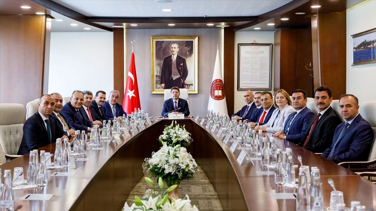 HSK'de Yeni Görev Dağılımı Belirlendi