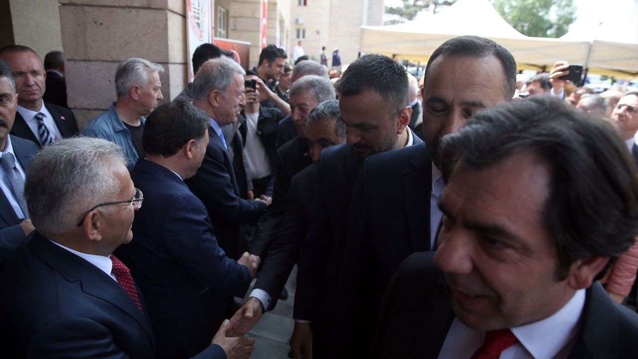 Hulusi Akar'dan Kayseri'de Terörsüz Türkiye Vurgusu