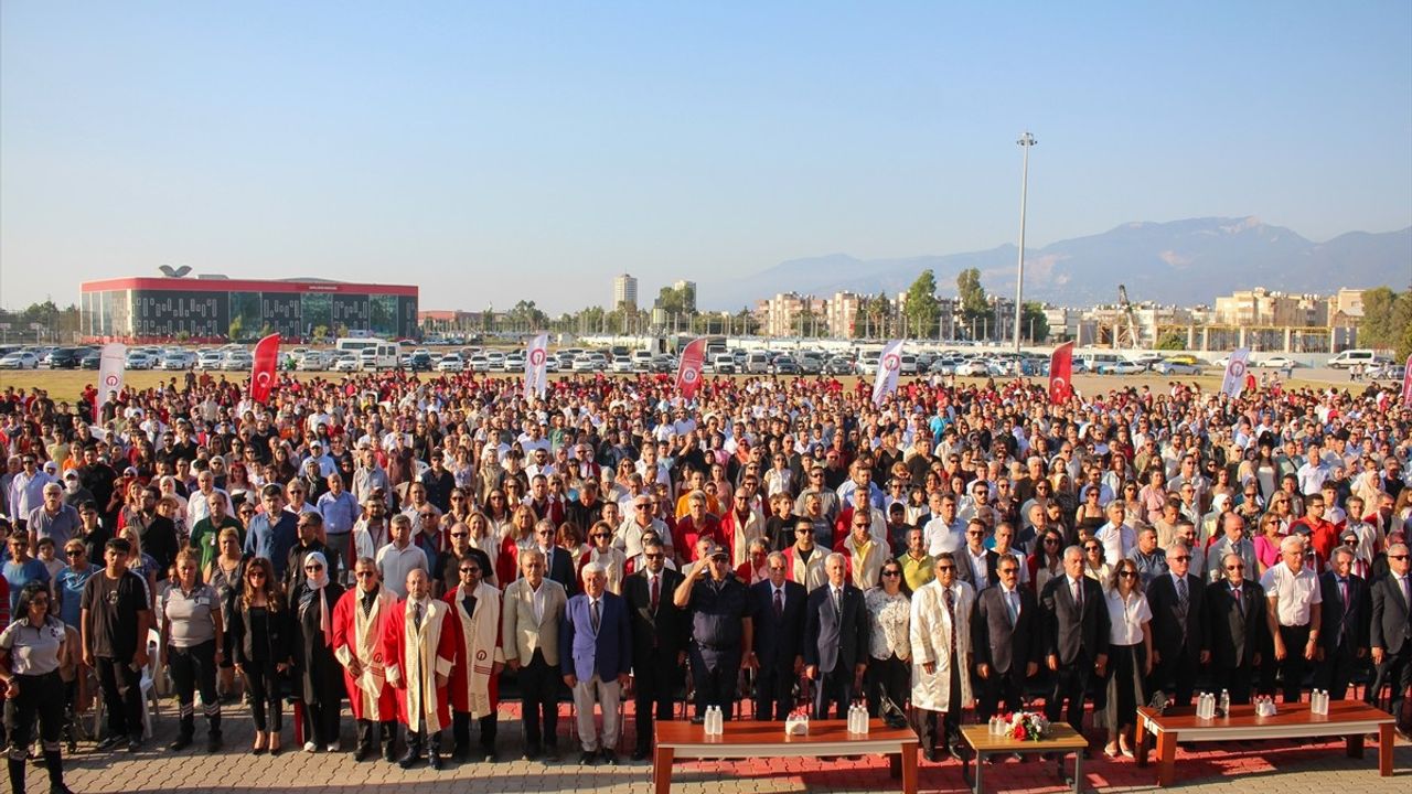 İskenderun Teknik Üniversitesi Mezuniyet Töreni Coşku ile Gerçekleşti