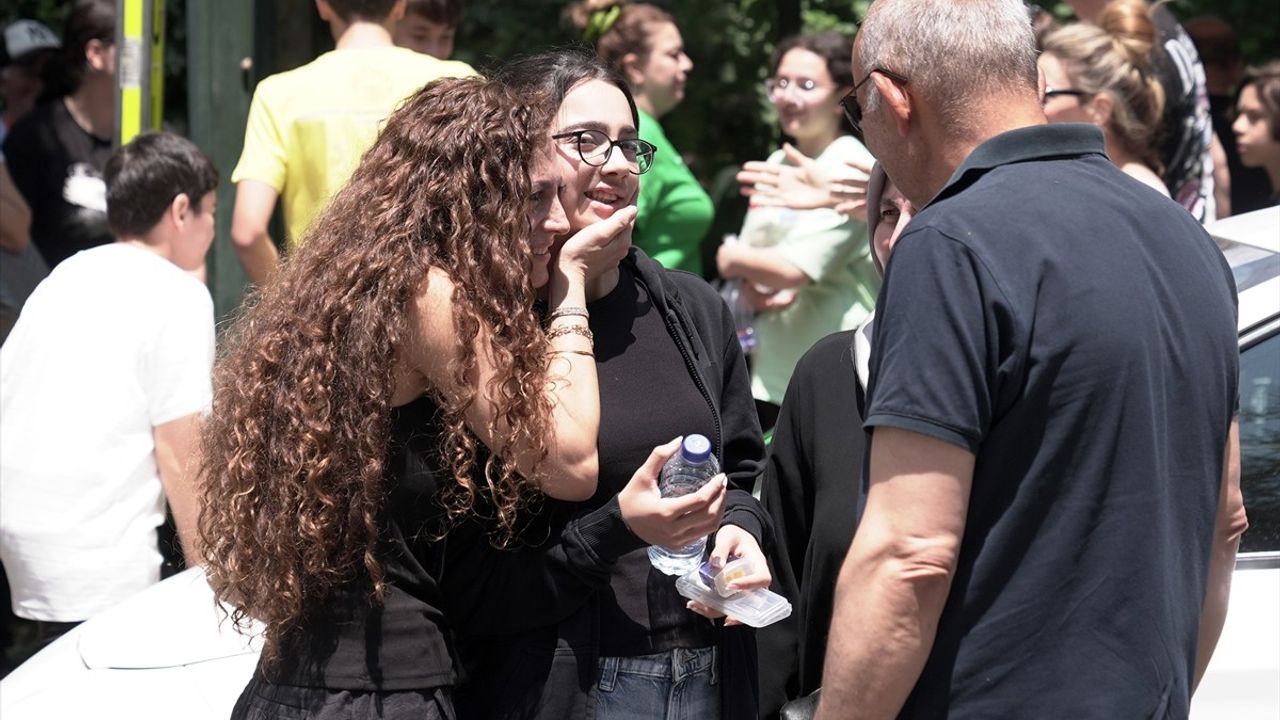 İstanbul'da LGS Sınavı Heyecanı Sona Erdi