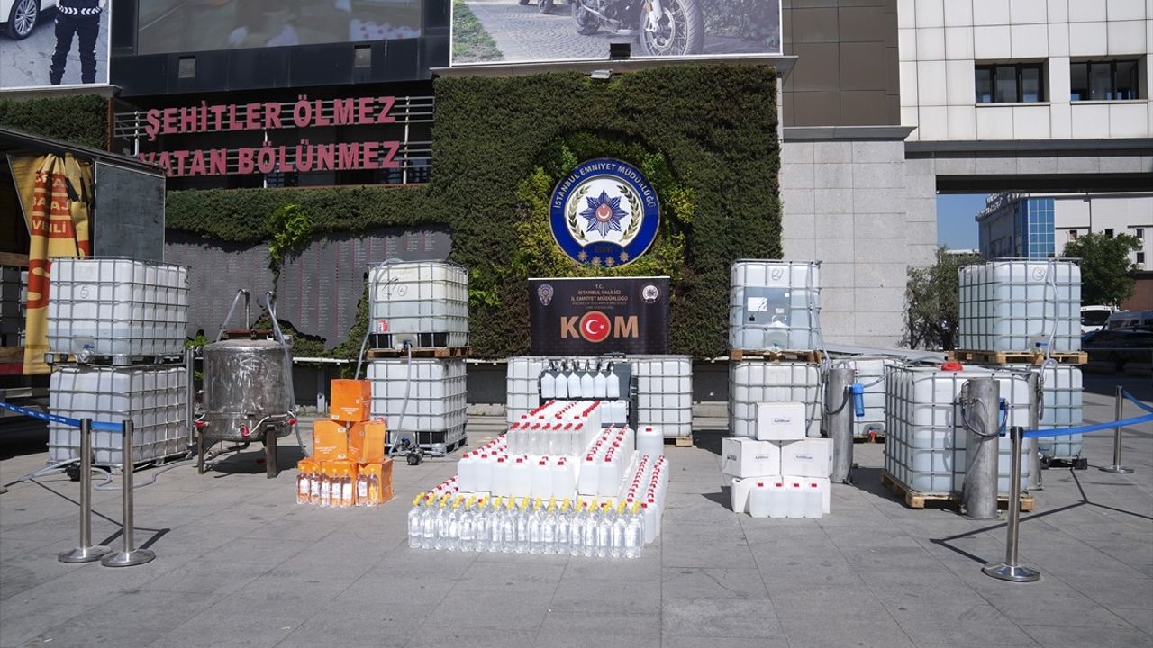 İstanbul'da Sahte İçki Operasyonu: 9 Şüpheli Gözaltında