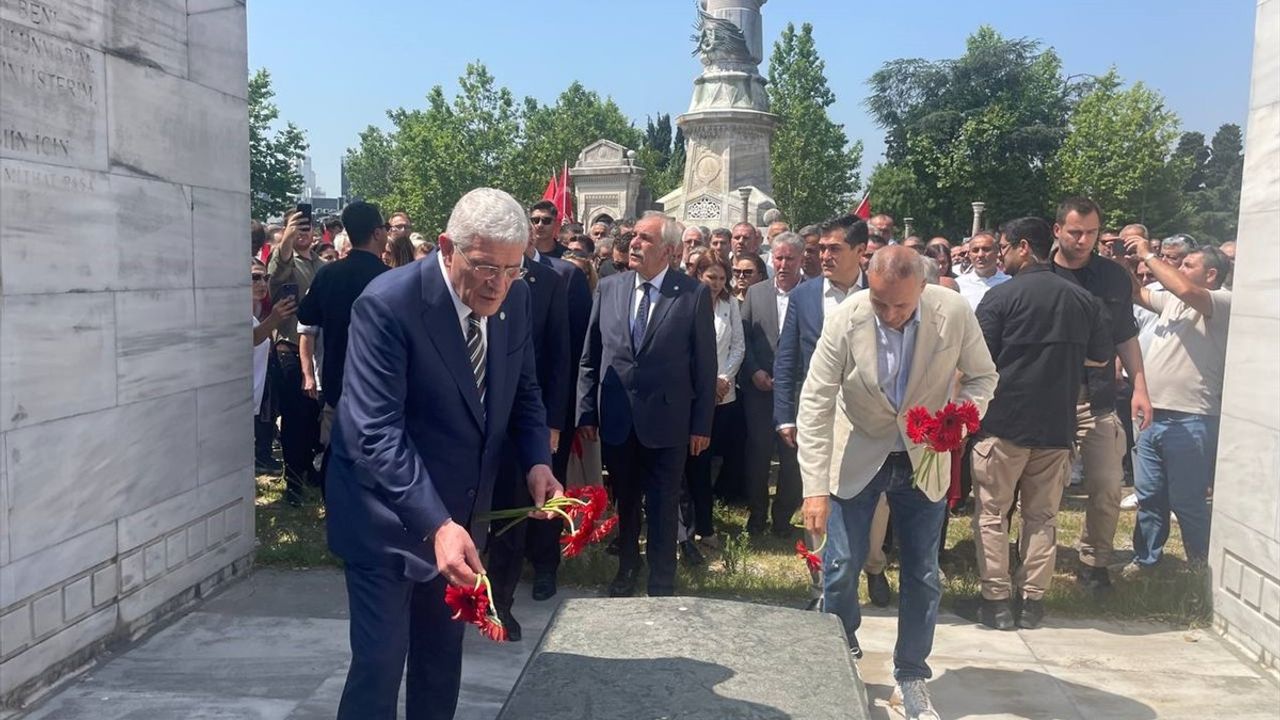 İYİ Parti Lideri Dervişoğlu, Talat Paşa'nın Kabrini Ziyaret Etti