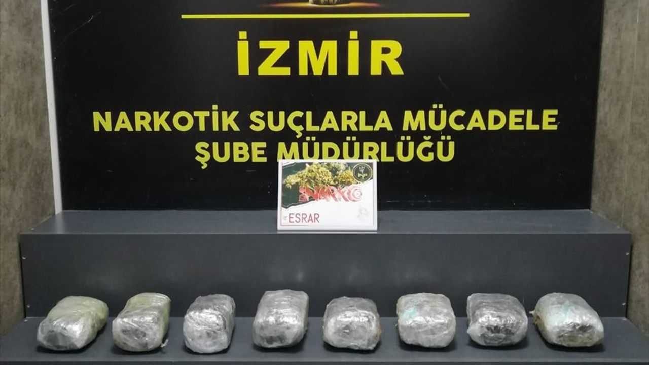 İzmir'de Uyuşturucu Operasyonu: 4 Zanlı Tutuklandı