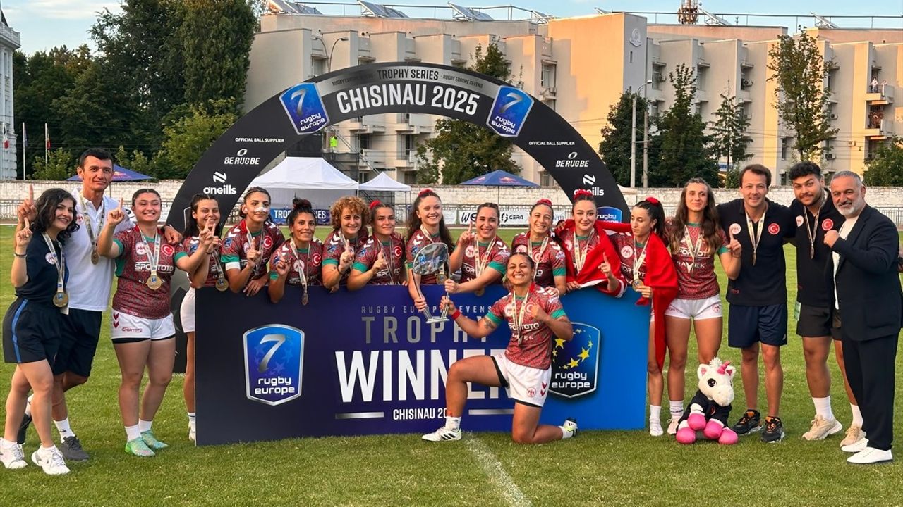 Kadın 7'li Ragbi Milli Takımı Avrupa Trophy'de Şampiyon Oldu