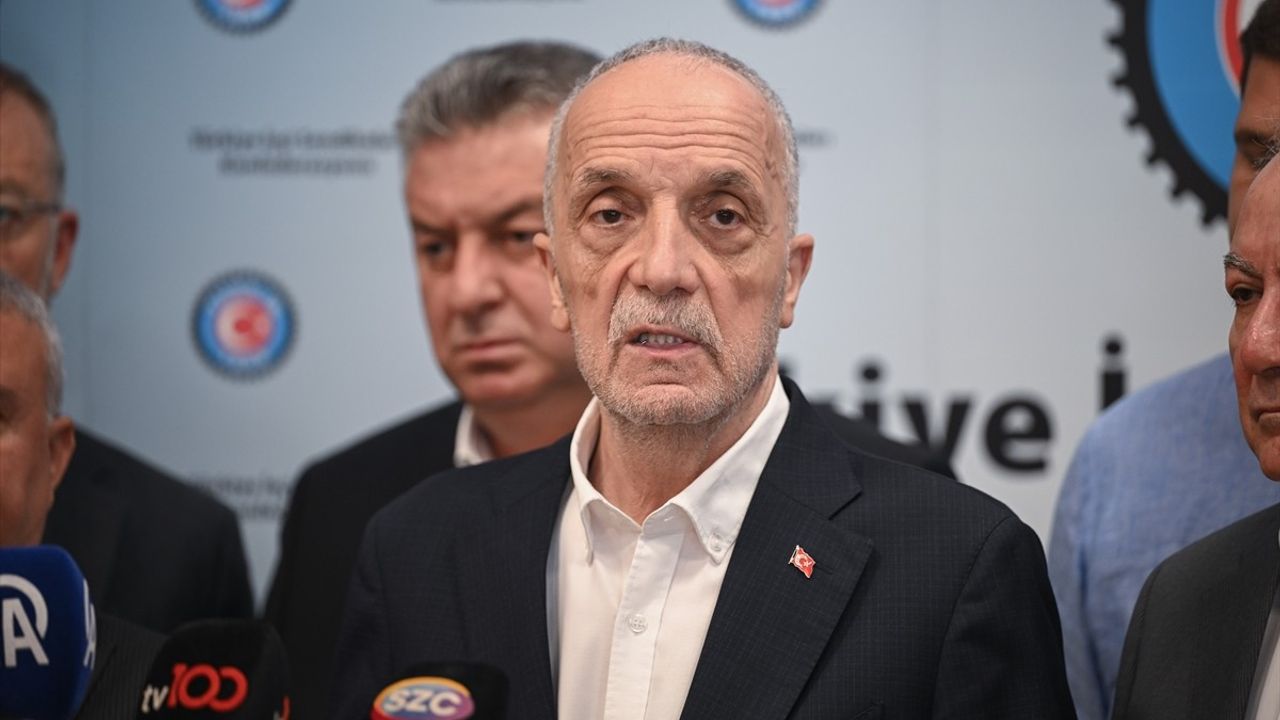 Kamu İşçileri İçin Zam Görüşmeleri Başladı