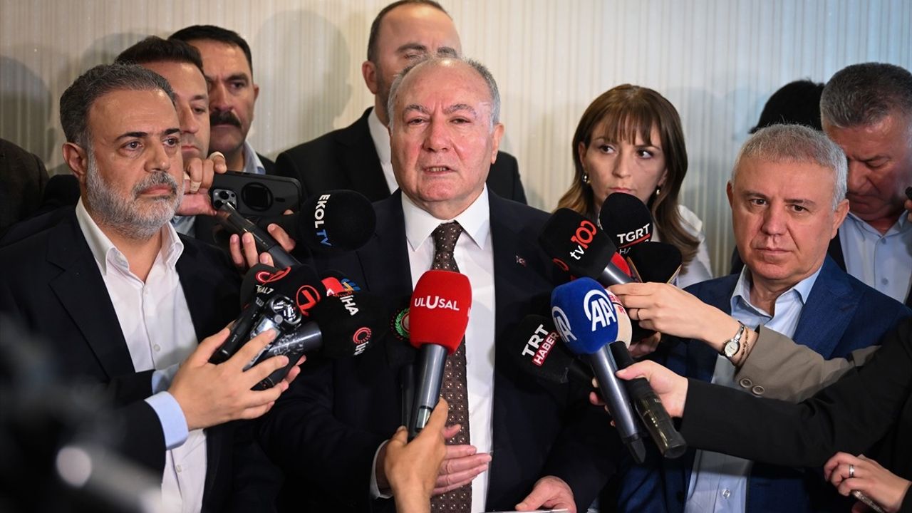 Kamu İşçilerine Yapılan İlk Zam Teklifi Değerlendirildi