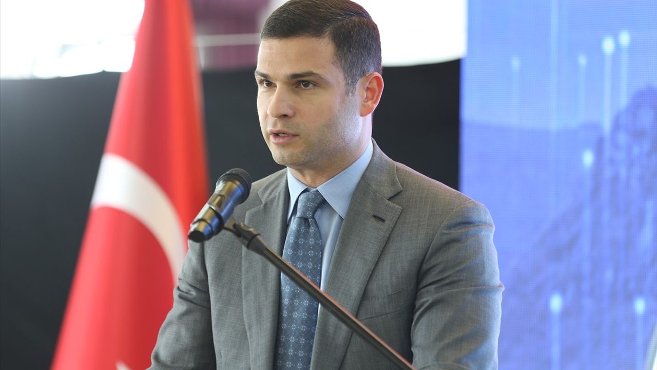 Kars'ta Serhat İlleri Bölgesel Ekonomik Forumu Düzenlendi