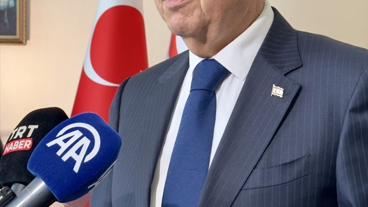 KKTC Cumhurbaşkanı Tatar'dan Direkt Uçuş Çağrısı