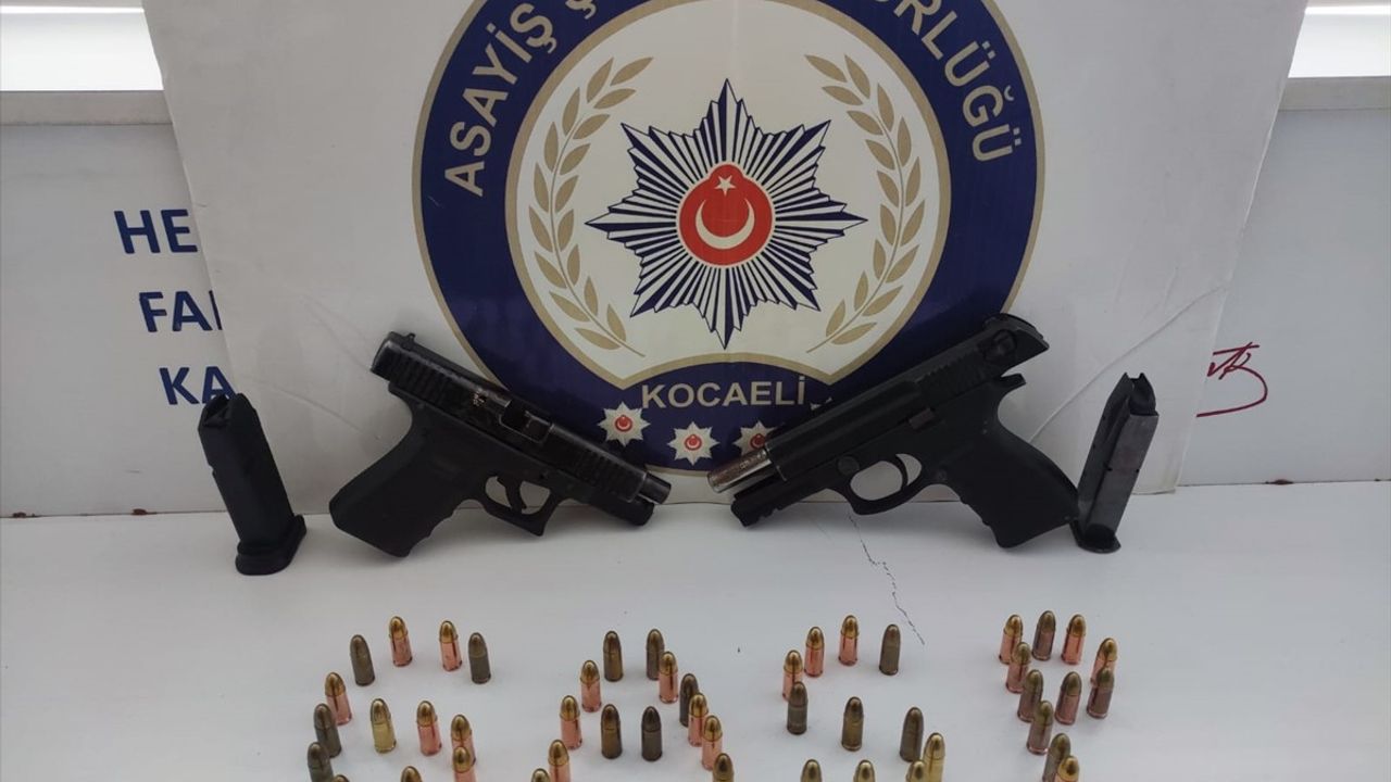 Kocaeli'de İş Yerine Kurşun Sıkan İki Şüpheli Tutuklandı