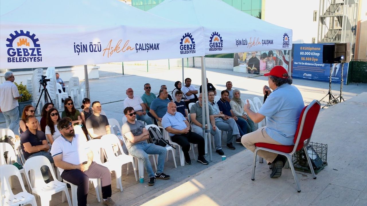 Kocaeli'de Yapay Zeka Tartışması: Fırsat mı Tehdit mi?