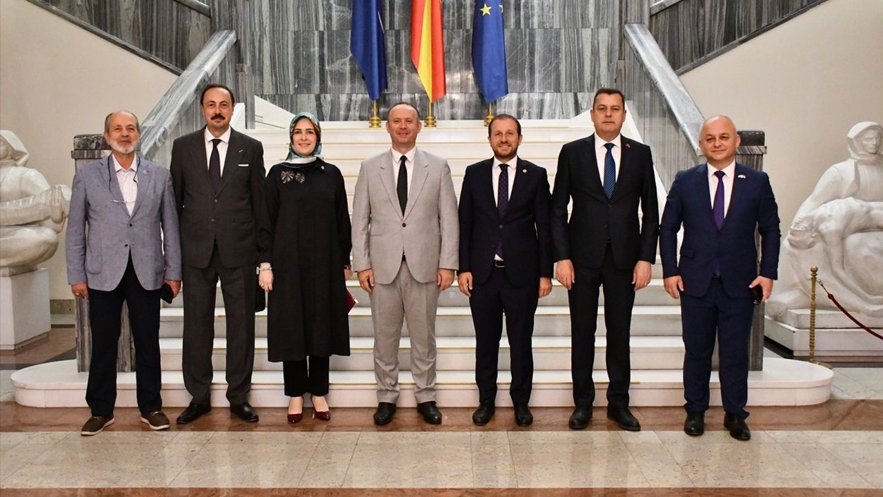 Kuzey Makedonya Meclis Başkanı Gashi, AK Parti Milletvekili Kılıç'ı Ağırladı