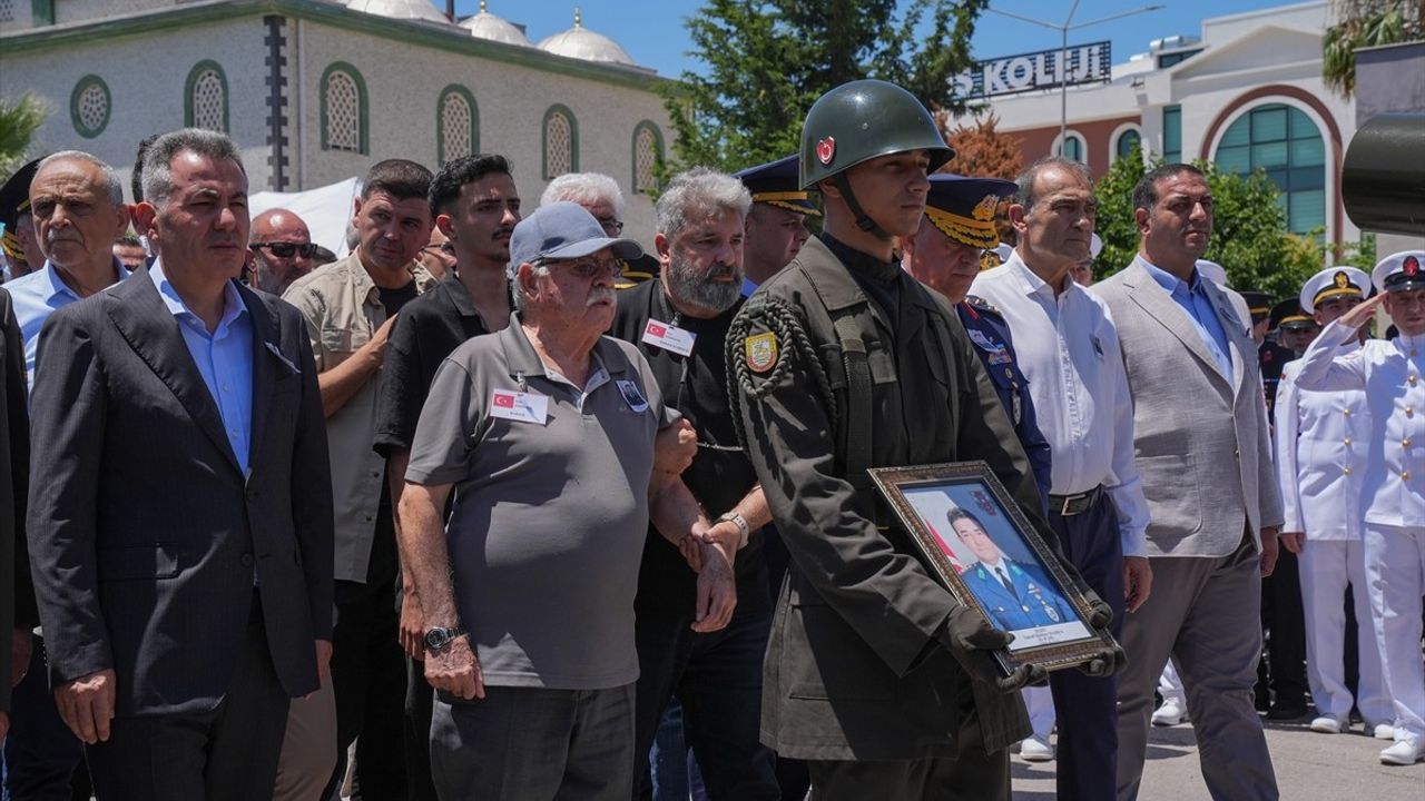 Libya'daki Pilot Albay Maden Kalp Krizi Sonucu Şehit Oldu