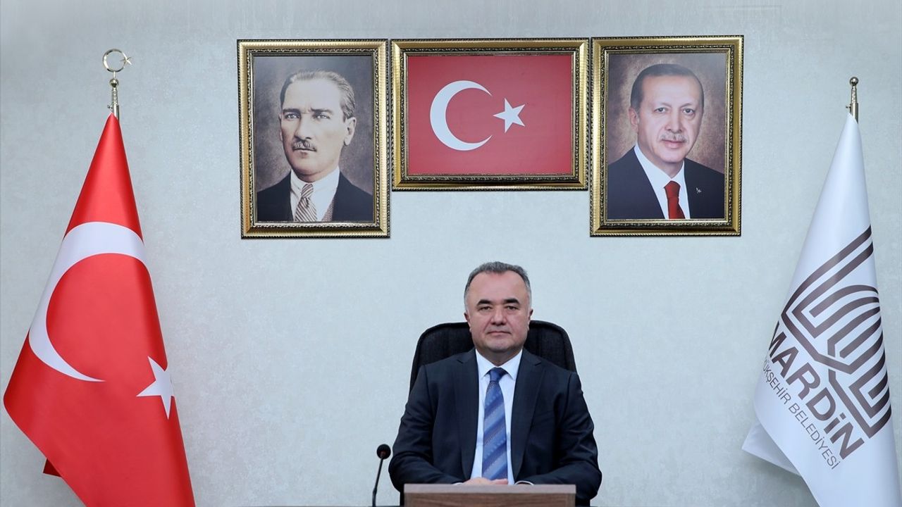 Mardin Büyükşehir Belediyesi'nden Burs Desteği