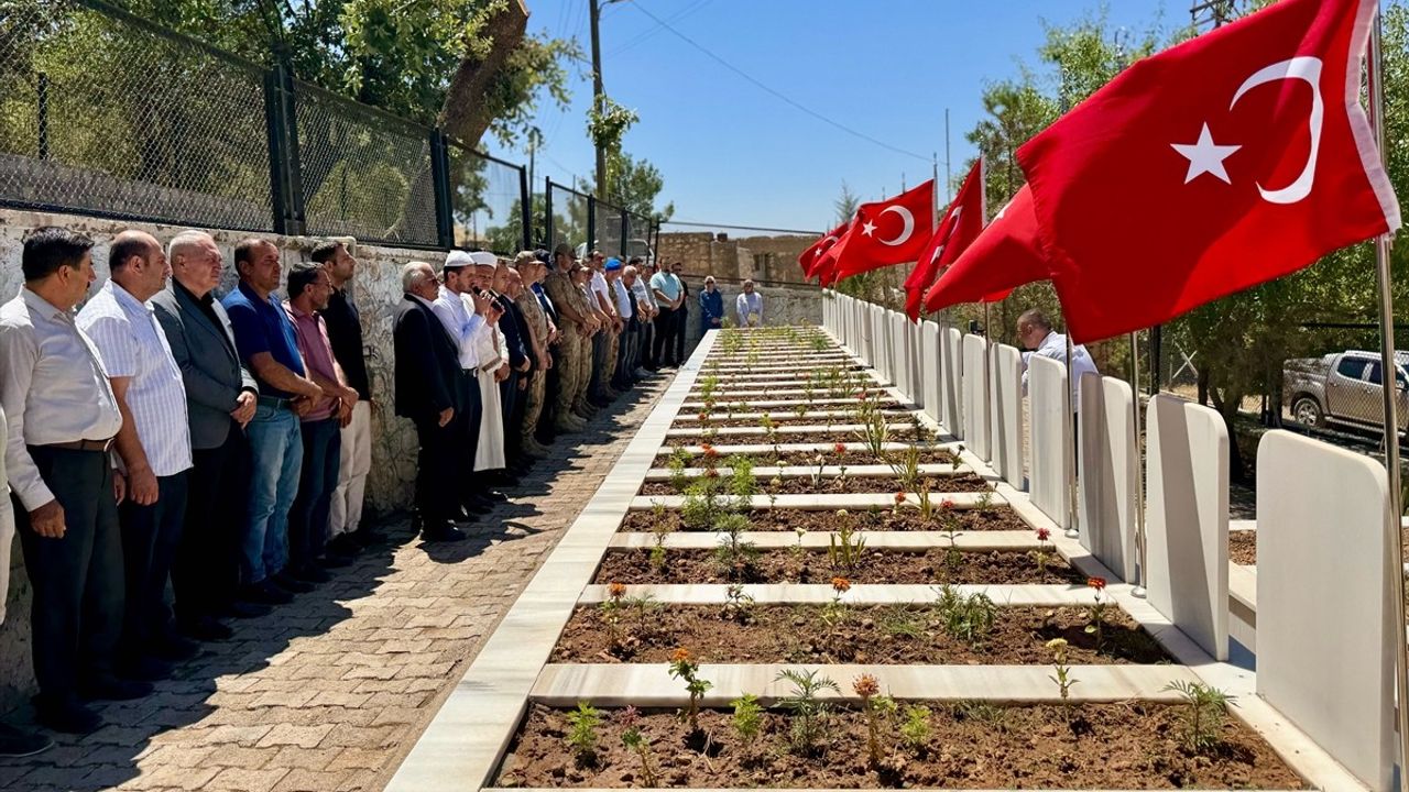 Mardin'de 38 Yıl Önceki Katliamın Yıldönümünde Anma Töreni Düzenlendi