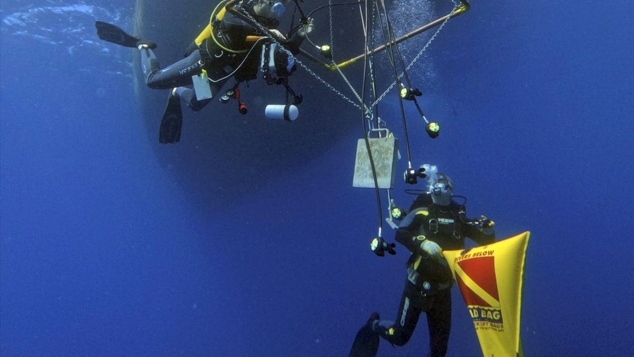 Marmaris'te Serçe Limanı Batığı Su Altı Kazıları Yeniden Başladı