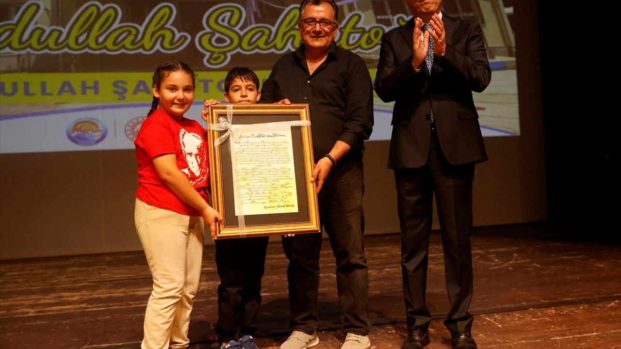 Mersin'de Hayırseverler Eğitime Destek İçin Bir Araya Geldi