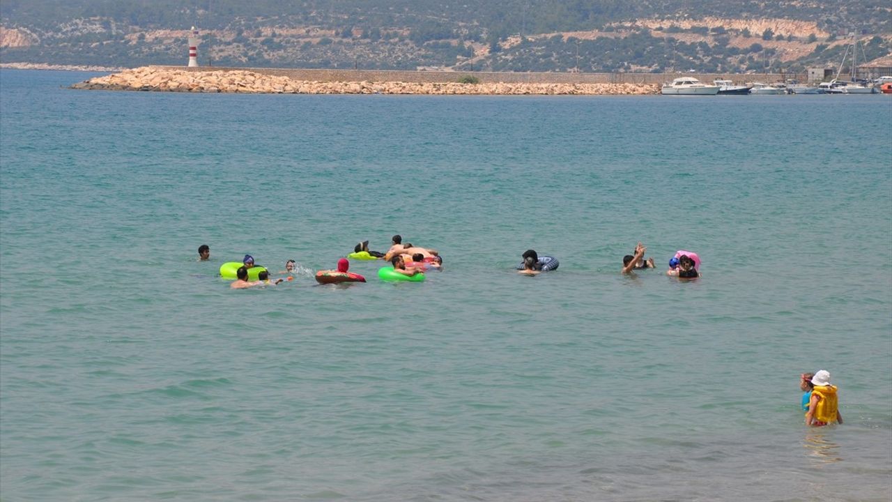 Mersin Sahillerinde Kurban Bayramı Yoğunluğu