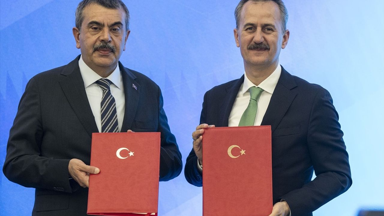 Mesleki ve Teknik Eğitimde Yeni Adım: Proje Okul Modeli