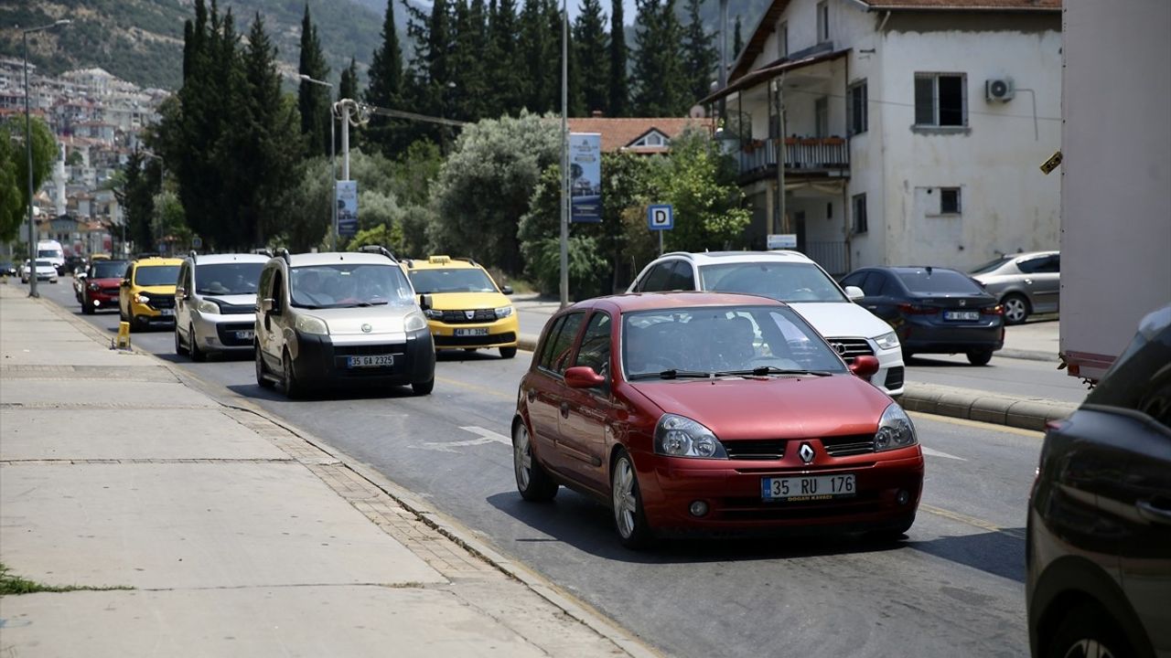 Muğla'da Dönüş Trafiği Yoğunlaştı