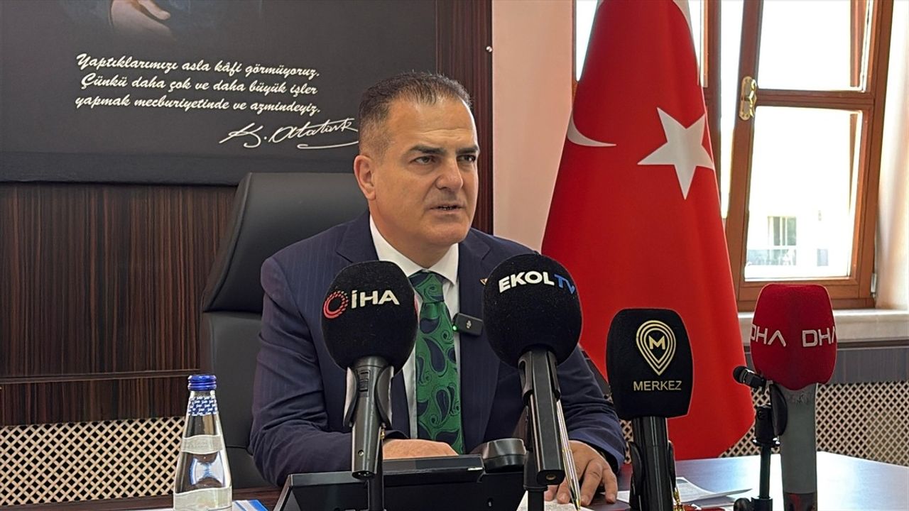 Muğla Valisi Akbıyık'tan Marmaris Eğlence Mekanlarına Sert Mesaj