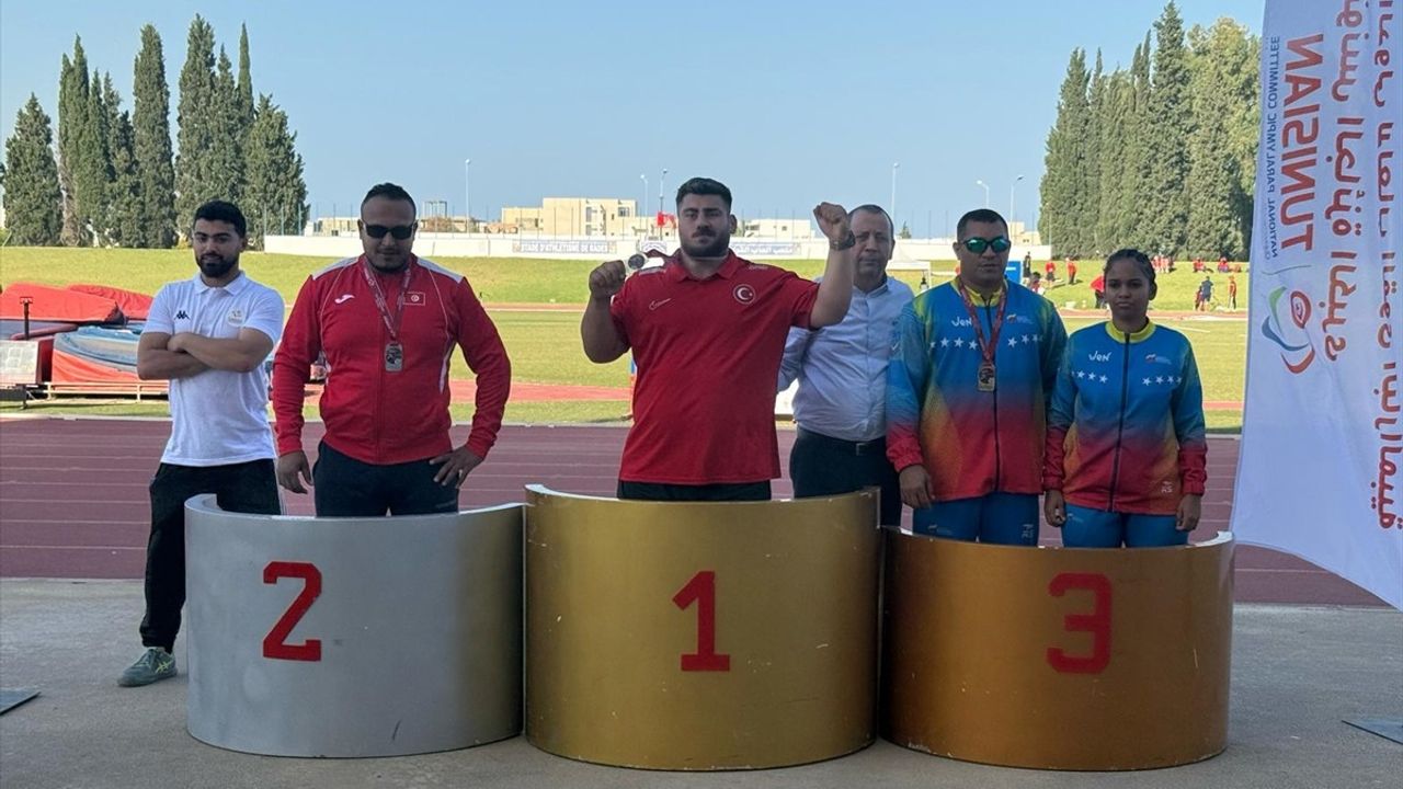 Muhammet Atıcı Tunus'ta Altın Madalya Kazandı