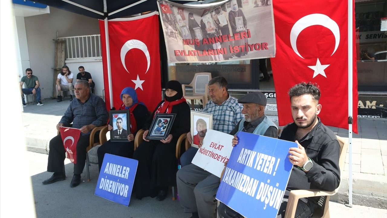 Muş'ta Ailelerin Evlat Hasreti: Eylemler Devam Ediyor