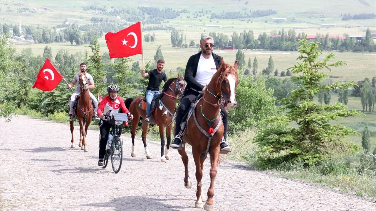 Nene Hatun ve Şehitler İçin Anlamlı Bisiklet Yolculuğu