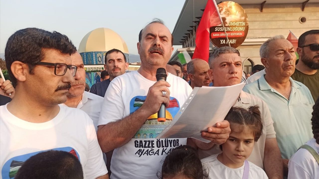 Osmaniye'de Filistin İçin Destek Konvoyu Düzenlendi