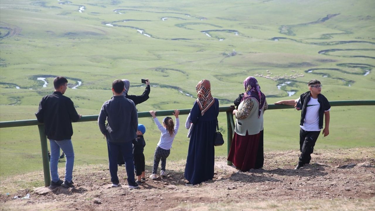 Perşembe Yaylası Bayramda Yerli Turistlerin İlgisini Çekti