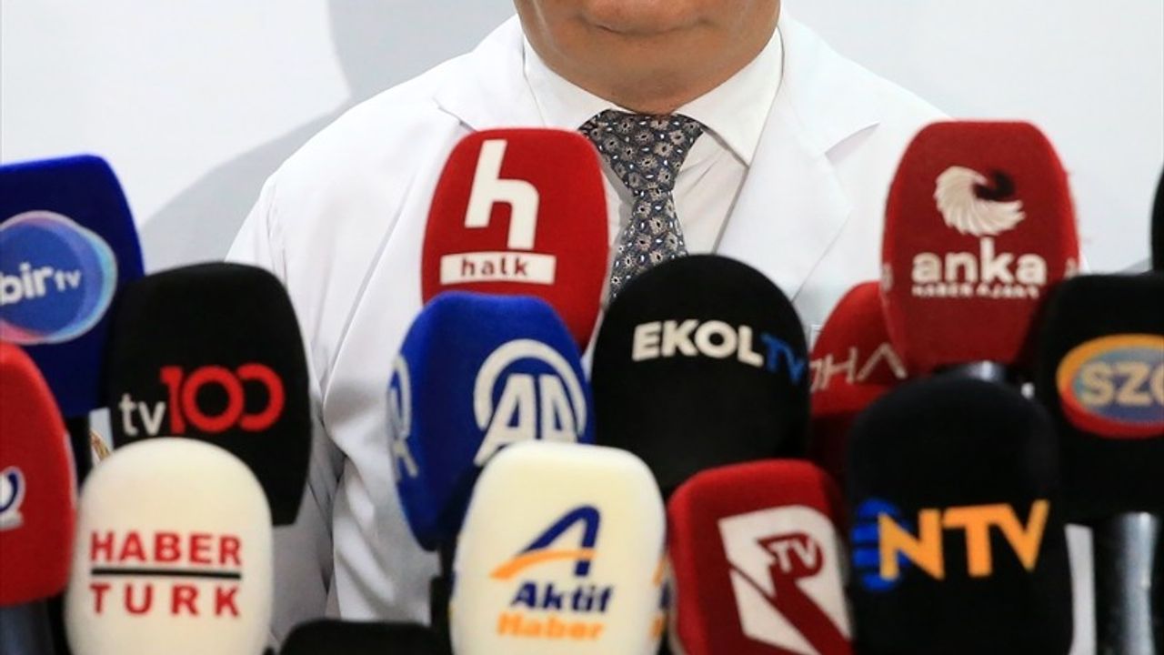 Prof. Dr. Topçu'dan Ferdi Zeyrek'in Sağlık Durumuna İlişkin Son Gelişmeler